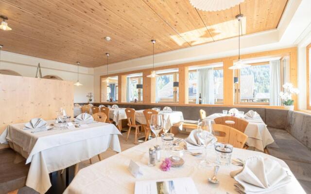 Hotel Tyrol