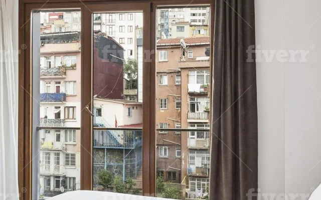 Modern Suites