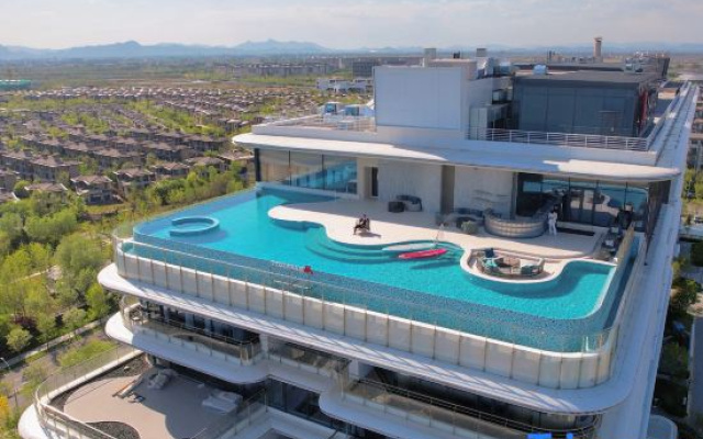 Floral Hotel· Momei Mountain Residence Hotel (Qinhuangdao Yulan Coast)