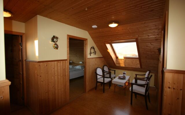 Arnanes Country Hotel