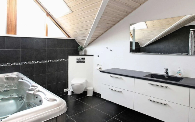 Quaint Holiday Home with Sauna in Jerup