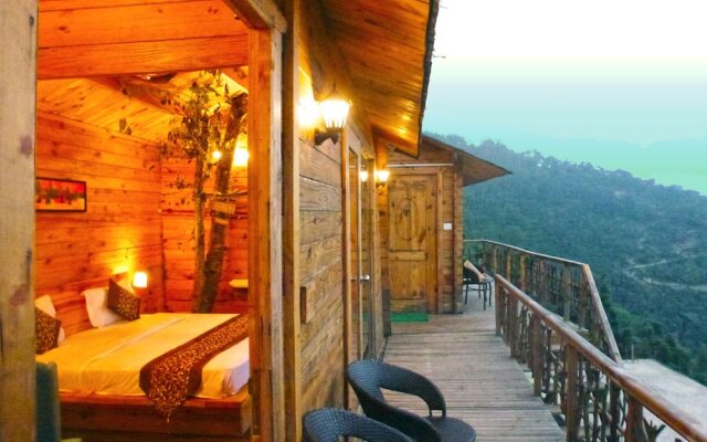 Treehouse Resort