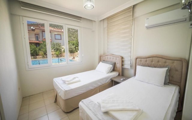 Villa With Shared Pool and Sea View in Seydikemer