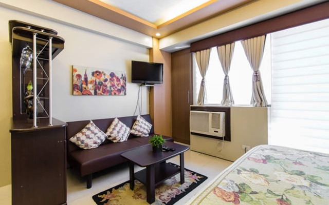 One Palm Tree Villas by SMTL Properties