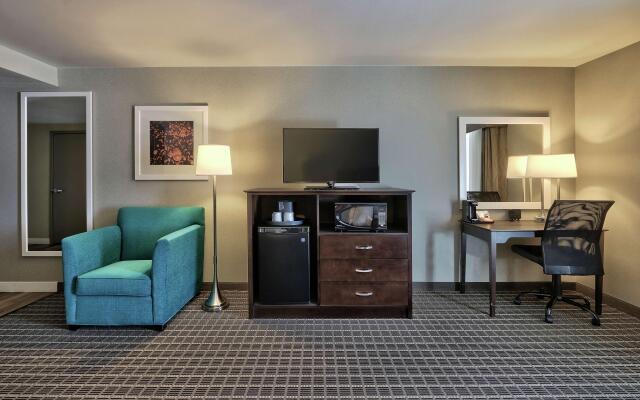 Hampton Inn & Suites Albuquerque Airport