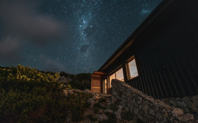 Klein Hangklip - Eco Mountain Cabin