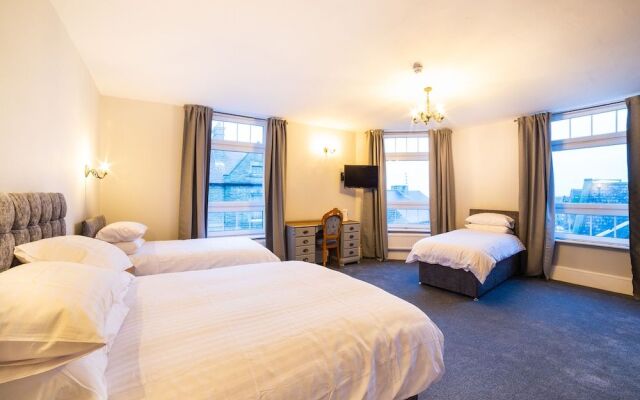 Churchill's Hotel