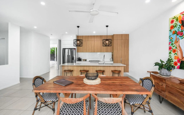 Belle Escapes - Northhouse Beachside Luxury in Palm Cove