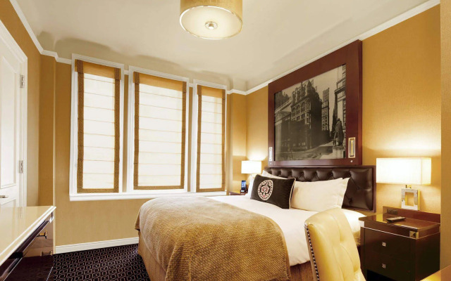 The Algonquin Hotel Times Square, Autograph Collection