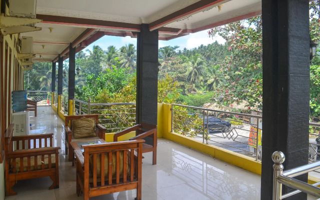 OYO 812 Hotel Tirta Bahari