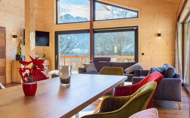 Magnificent Chalet in Niedernsill with Garden