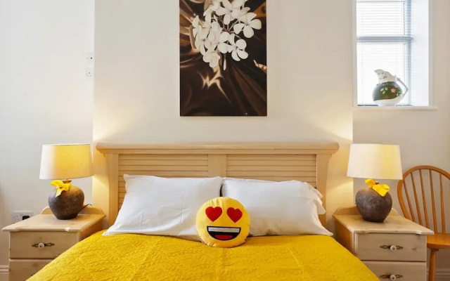 Cushy Apartment in Blackpool near Sea