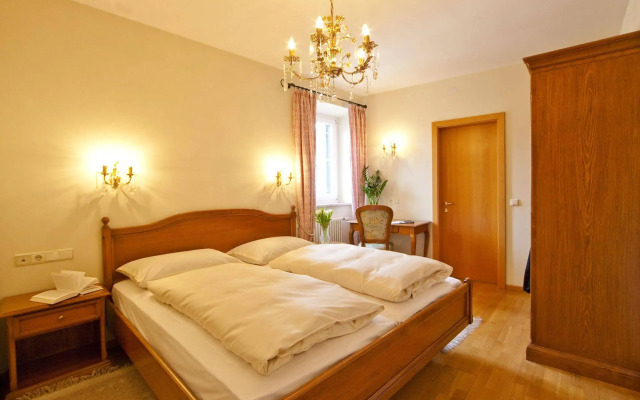 Hotel Tyrol