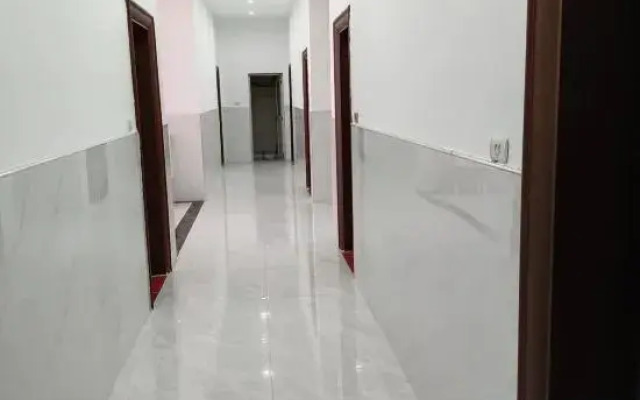 Hunchunxin Satisfied Guest House