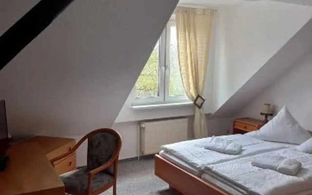 Gasthaus & Pension Zum Schwarzen Adler