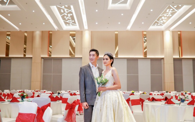 HARRIS Hotel & Conventions Bundaran Satelit Surabaya