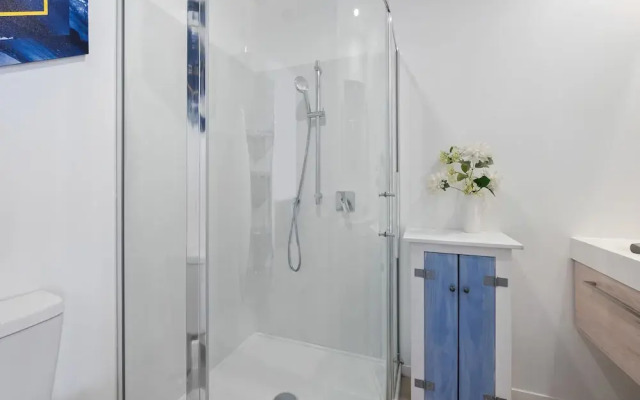Brookside Gem Modern 2 Bedroom Apartment