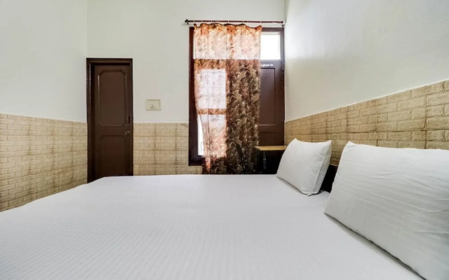 Hotel Ashiana by OYO Rooms