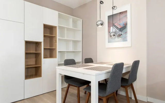 Port View Apartment by Renters