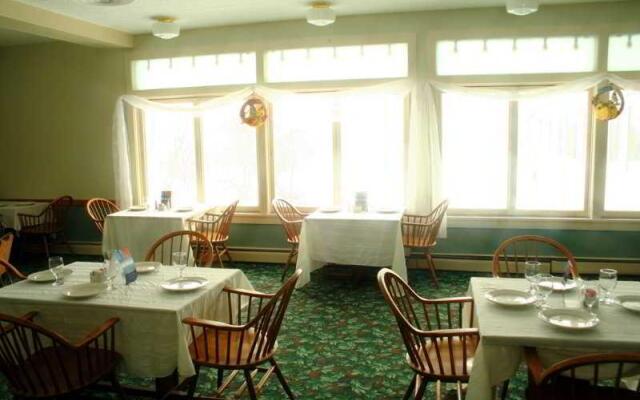 Finger Lakes Hotel