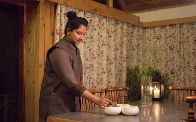 Dil Bole Pahad - The Wooden Chalet, Prini, Manali