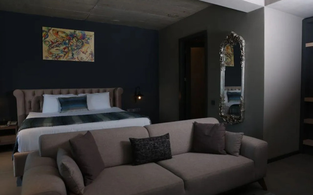 Sandora Boutique Hotel