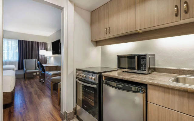 Days Inn - Victoria On The Harbour