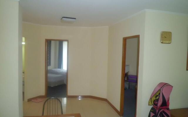 Shinju Apartment