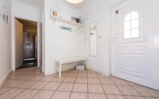 Stunning Home in Primosten With Wifi and 5 Bedrooms