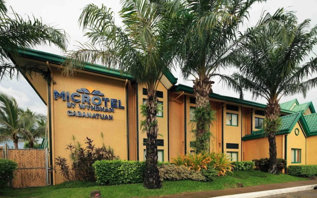 Microtel by Wyndham Cabanatuan