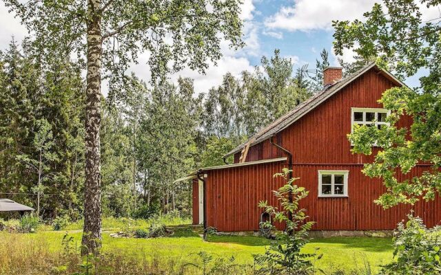 6 Person Holiday Home in Årjäng