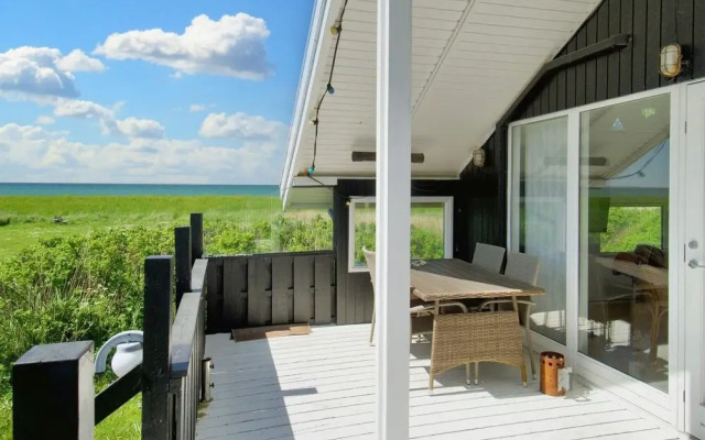 6 Person Holiday Home in Sjaellands Odde-by Traum