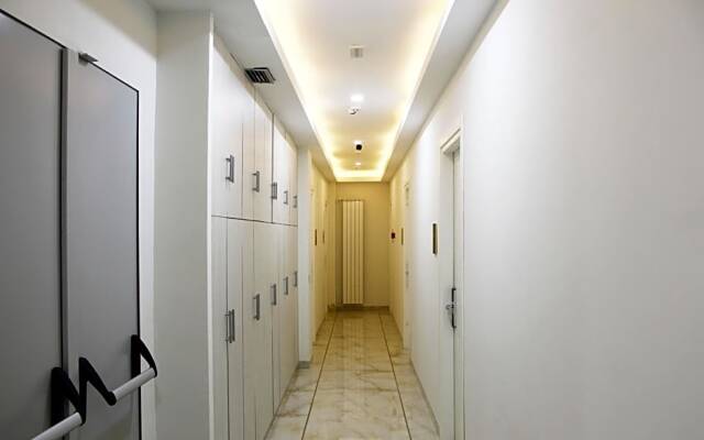 Отель Metropoli