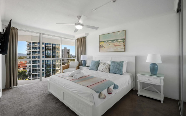 Baronnet Apartments