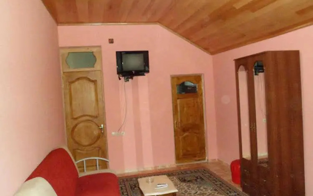 Pharnavaz 2010