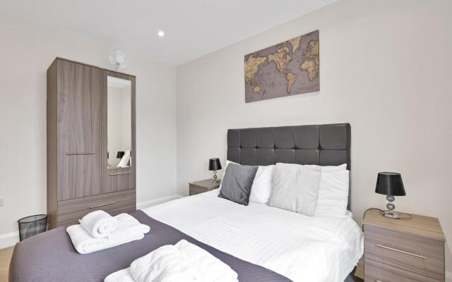 London Heathrow Living Serviced Apartments - Apt 1