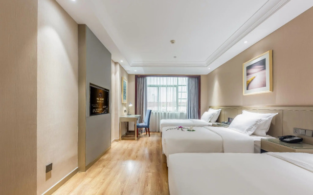 Byland Star Hotel
