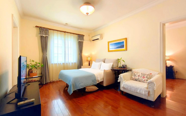 Ladoll Service Apartment