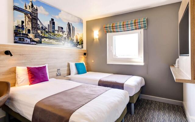 ibis Styles London Excel