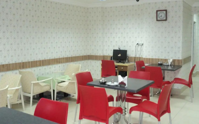 Yavuz Hotel