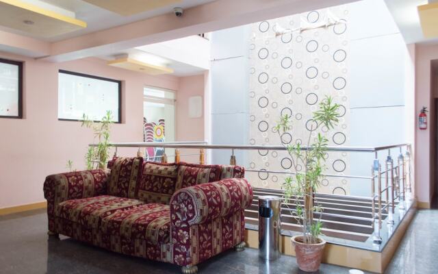 Hotel Raks Thanjavur