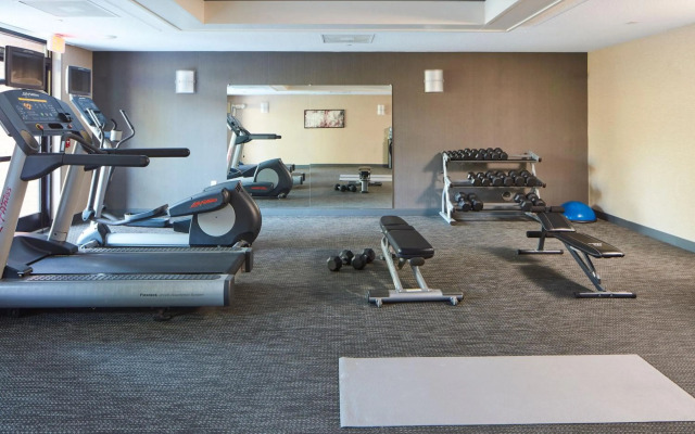 Courtyard by Marriott Newport News Yorktown