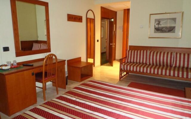 Hotel Select