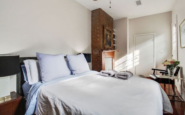 Montgomery Apartments on Magazine Street