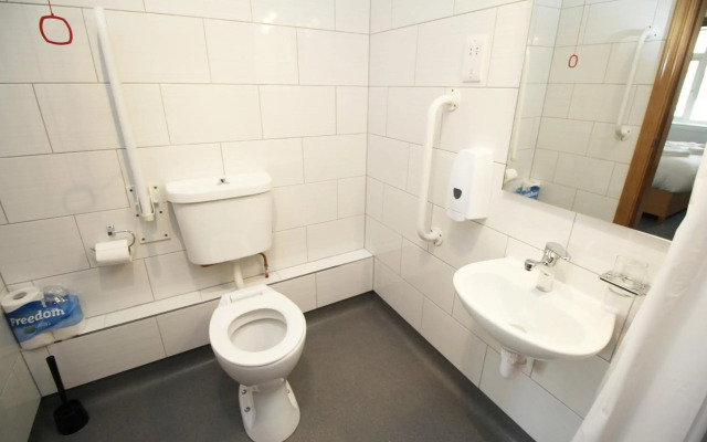 Flexistay Aparthotel Sutton