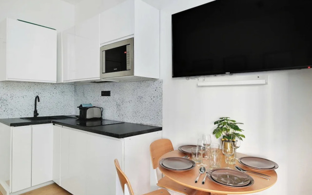 Charming Apartment in Marais With 1 Room