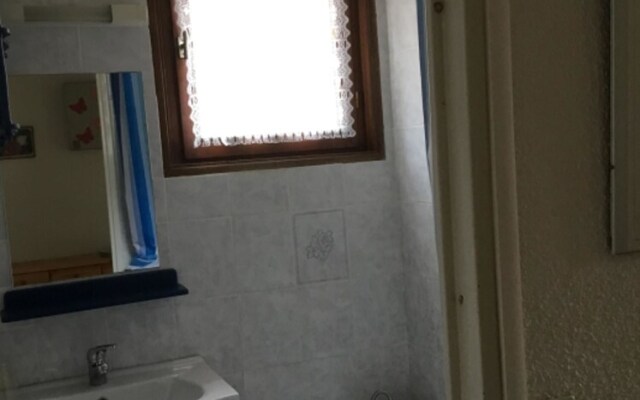 Apartment With 2 Bedrooms in Barcelonnette, With Wonderful Mountain Vi