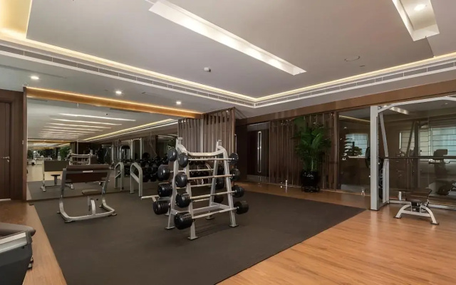 Zhongmao Haiyue Hotel