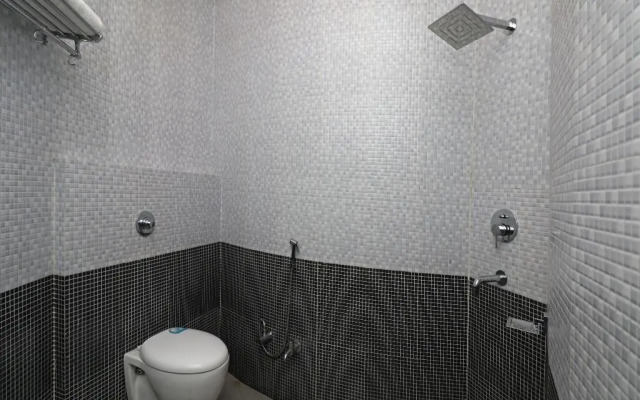 Rajwada Lawn by OYO Rooms