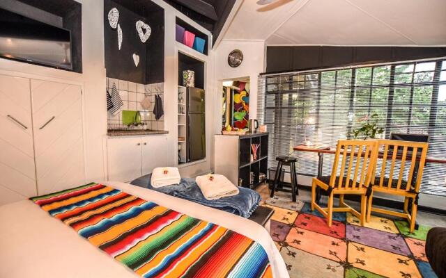 Hello Sunshine Self Catering Studio Apartment